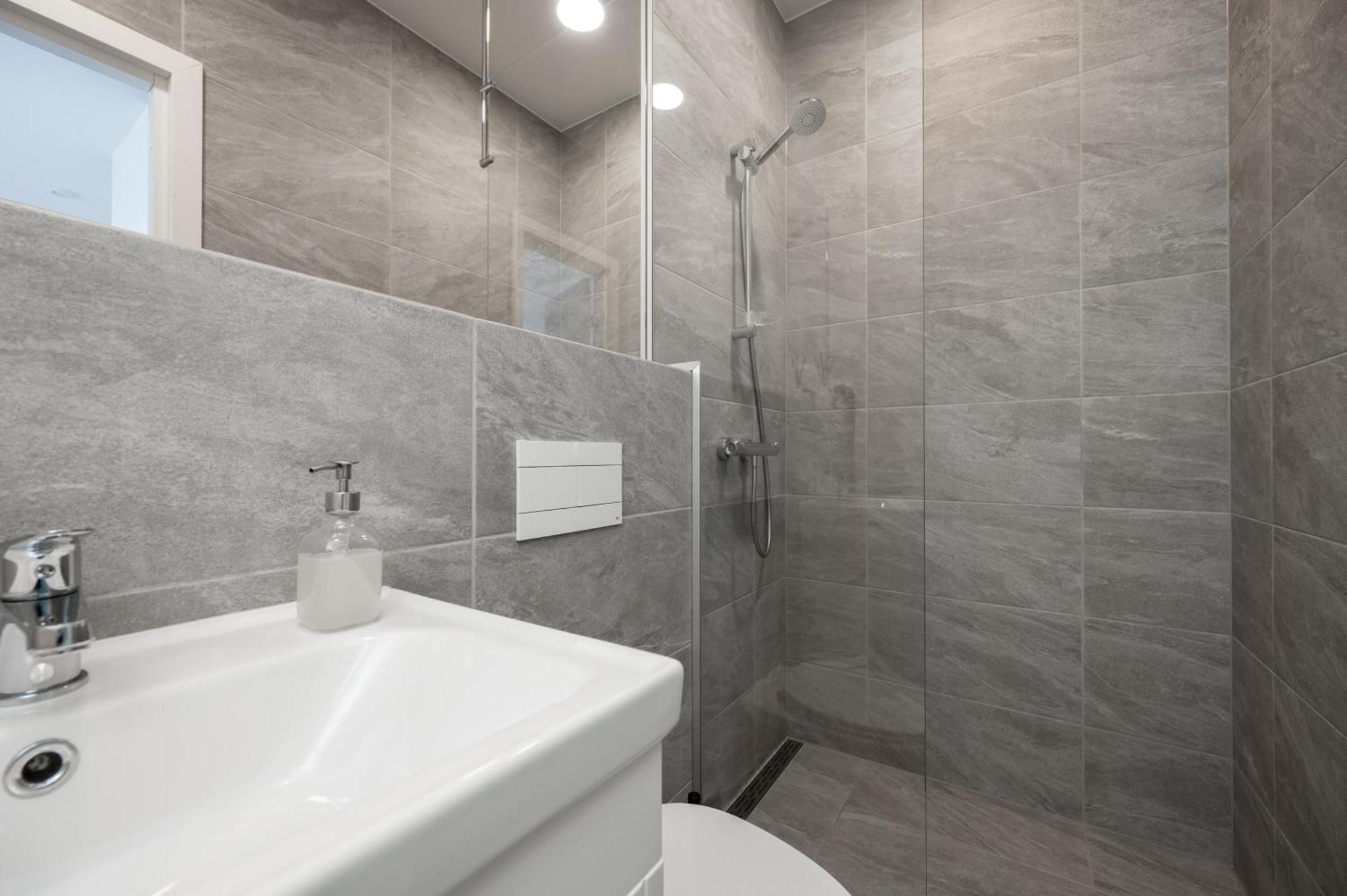 Hilltop - Studio In City Centre
